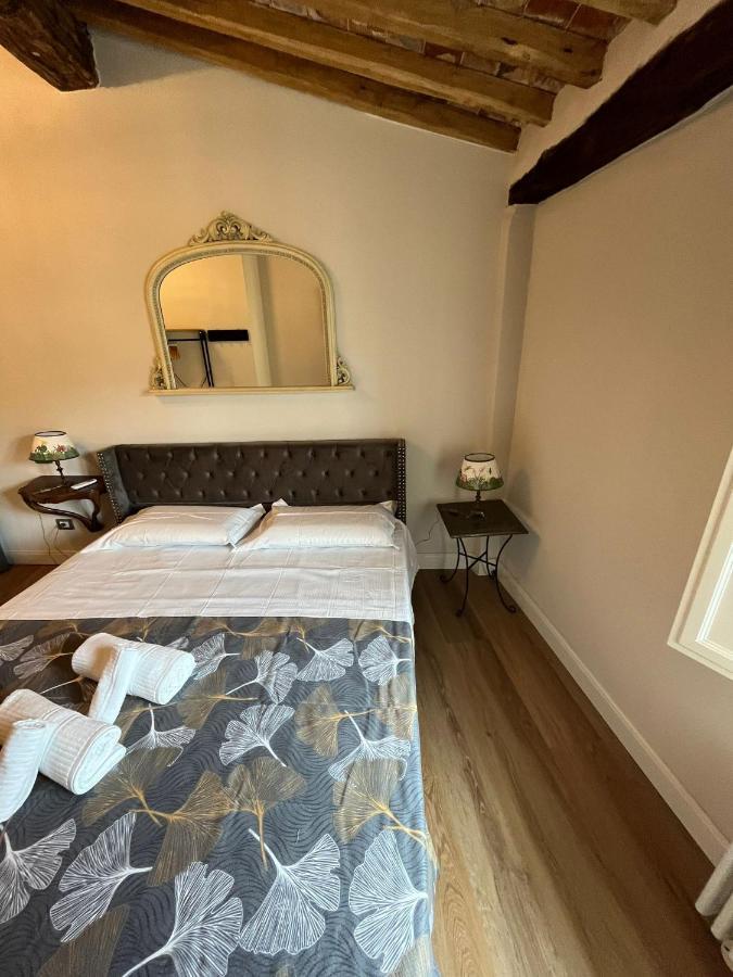 31 Steps To Heaven - Heart Of Lucca Apartment Bagian luar foto