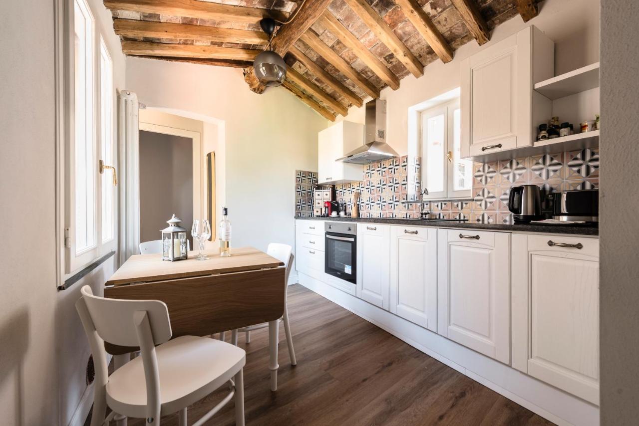31 Steps To Heaven - Heart Of Lucca Apartment Bagian luar foto