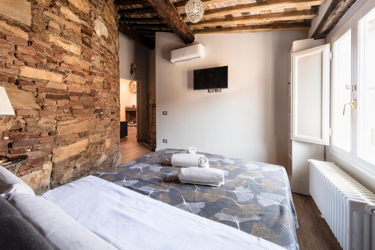 31 Steps To Heaven - Heart Of Lucca Apartment Bagian luar foto
