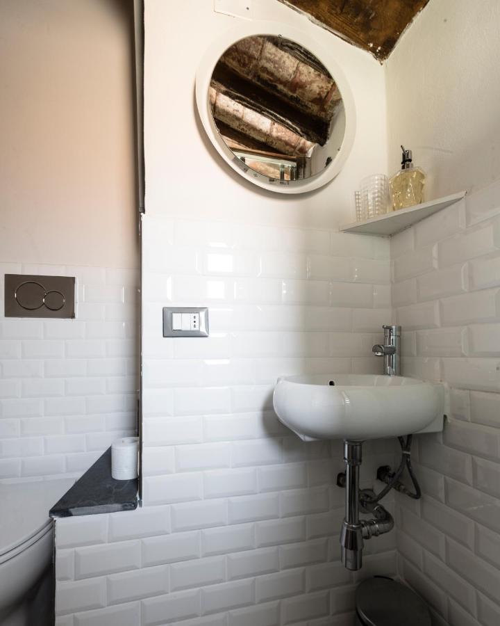 31 Steps To Heaven - Heart Of Lucca Apartment Bagian luar foto