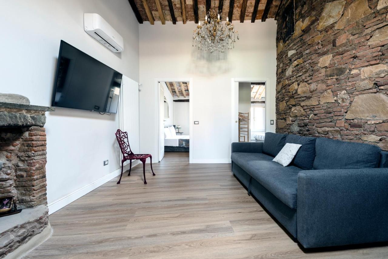 31 Steps To Heaven - Heart Of Lucca Apartment Bagian luar foto