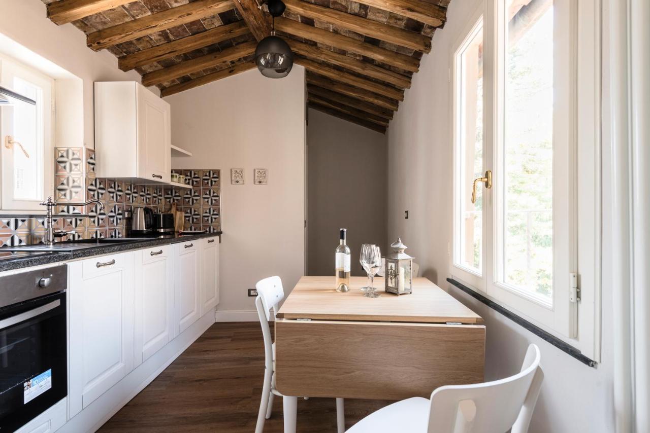 31 Steps To Heaven - Heart Of Lucca Apartment Bagian luar foto
